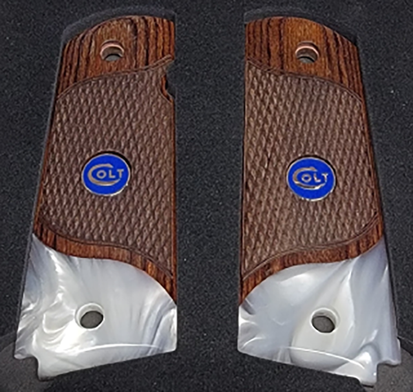1911 Full Size Checkered Rosewood Grips Pearl Accent w/Blue Colt Blue Medallion - WoodWorld of Texas