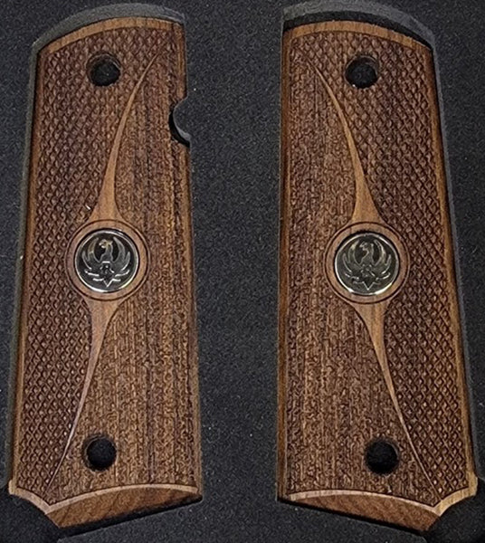 1911 Full Size Grips Unfinished Walnut Checkered and Stippled with Curved Detail and a Ruger Black Medallion - WoodWorld of Texas