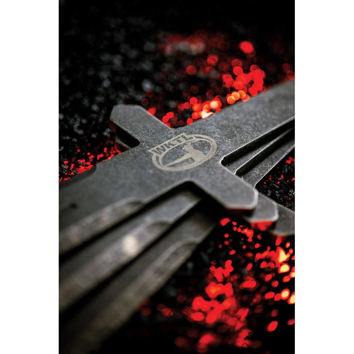Throwing Knives - Barbarian Throwing Knives - World Axe Throwing League