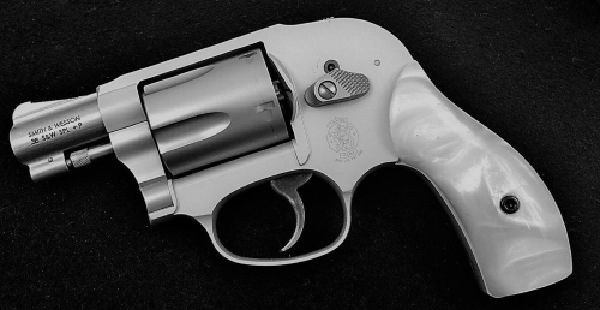 S&W J Frame Round Butt Acrylic Faux Mother of Pearl Grips