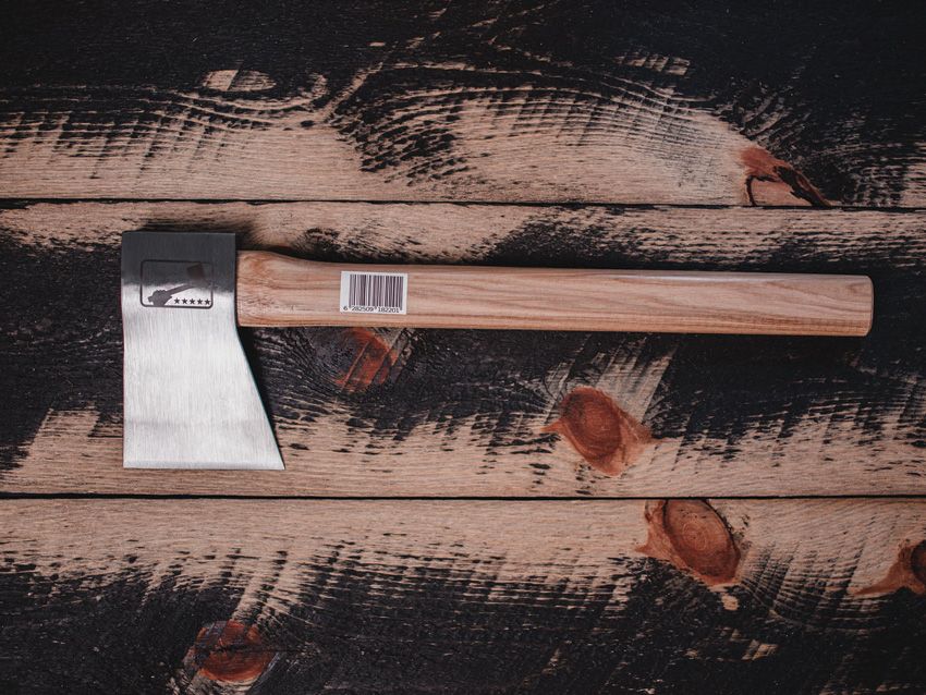 Throwing Axe - Lieutenant Throwing Axe - World Axe Throwing League