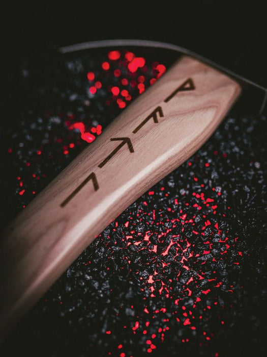 Throwing Axe - Ragnar Throwing Axe - World Axe Throwing League