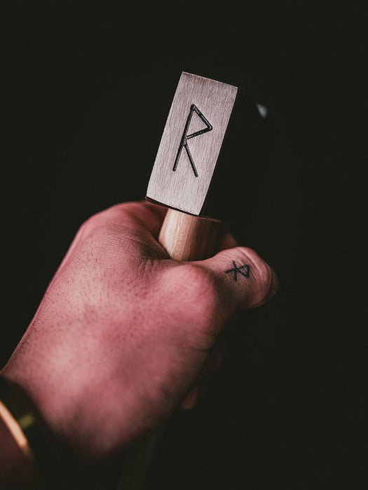 Throwing Axe - Ragnar Throwing Axe - World Axe Throwing League