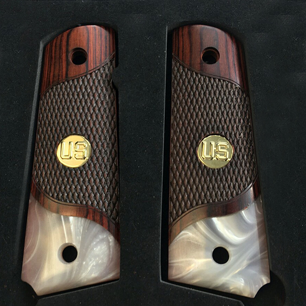 1911 Full Size Checkered Rosewood Grips Pearl Accent w/ US Medallions